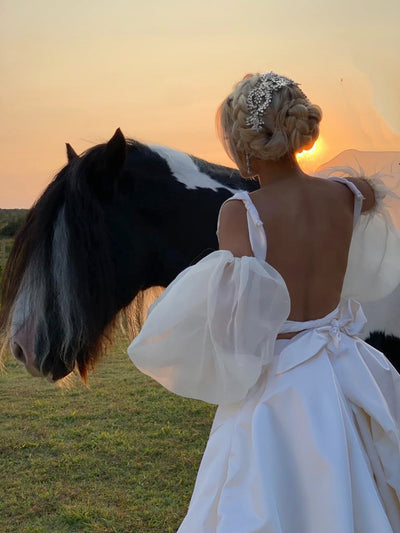 Bridal Accessories and Horses: A Match Made in Heaven