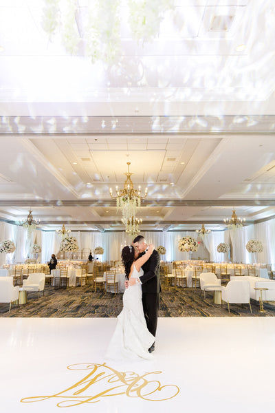 Elegant White + Gold Tampa Wedding | Kayla and Mitchell