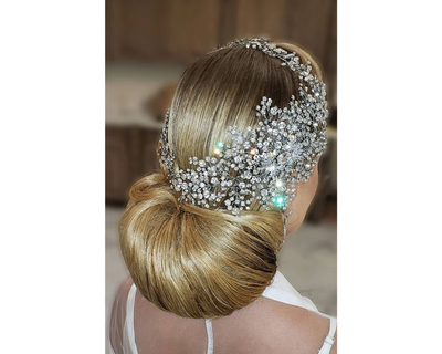 How to Style a Sleek Bridal Bun | Bridal Hair + Accessory Inspo
