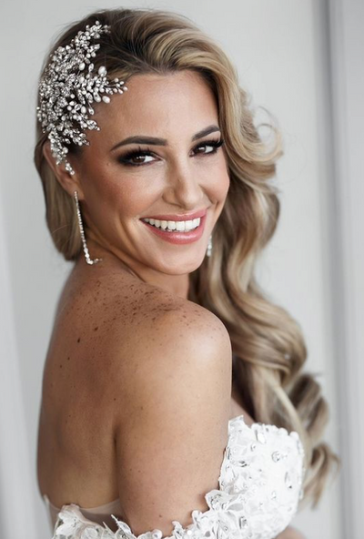 Chic Bridal Hair Styles | Romantic Long Waves