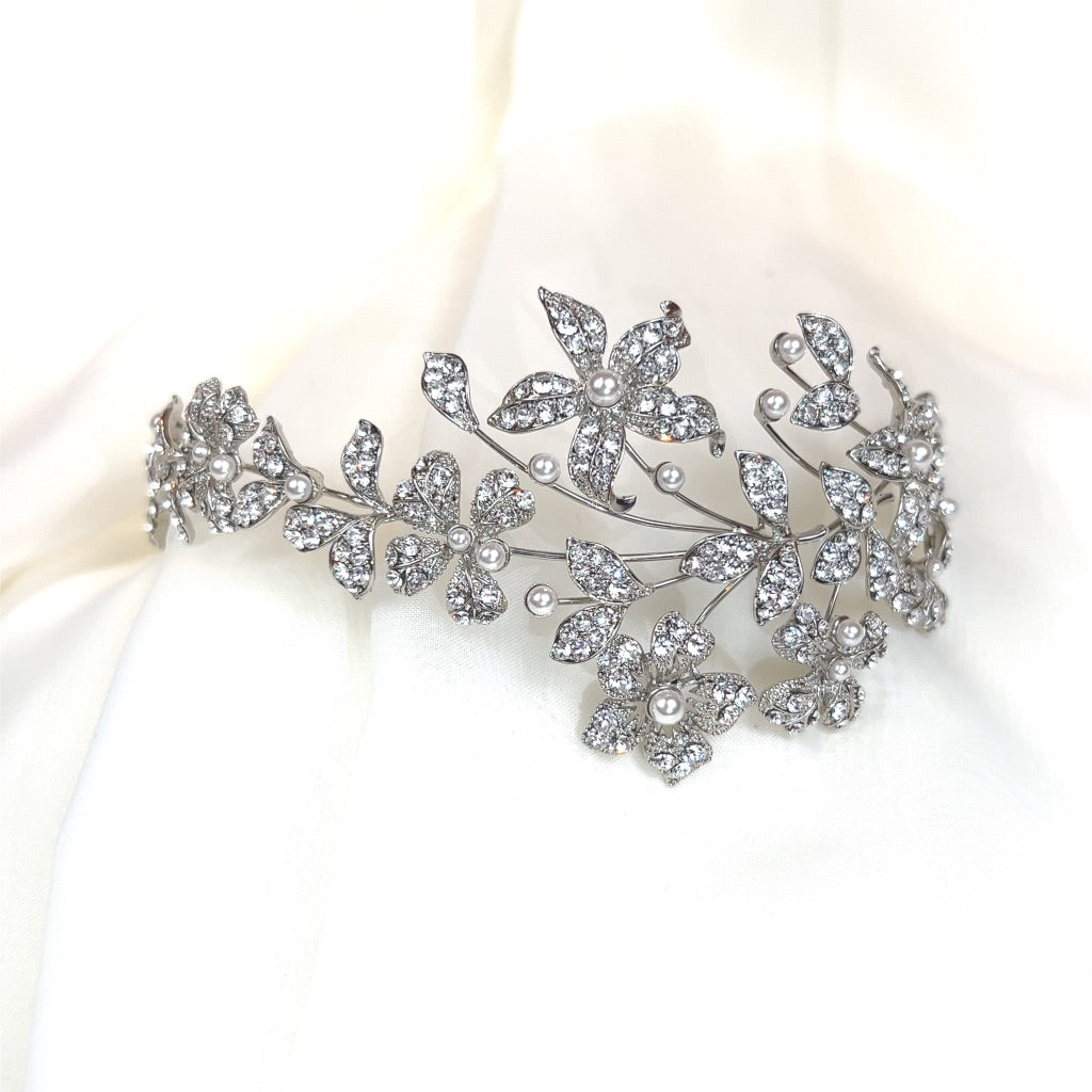 中目黒uncinq valo adornments head piece Luxury Ukrainian Floral Crown | Handcrafted Flower Headpiece